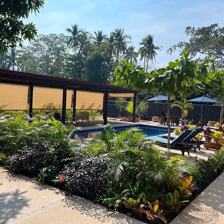 Natura Hotel & Villas ซีฮัวตาเนโค ภายนอก รูปภาพ